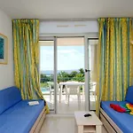 Les Pins Bleus Appartement