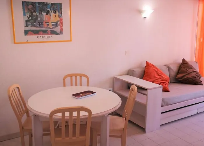 Apartment Les Pins Bleus *