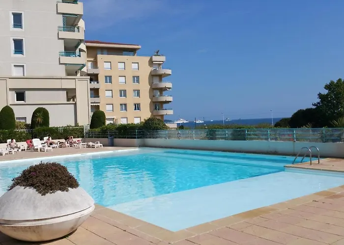 Apartment Les Pins Bleus Juan-les-Pins