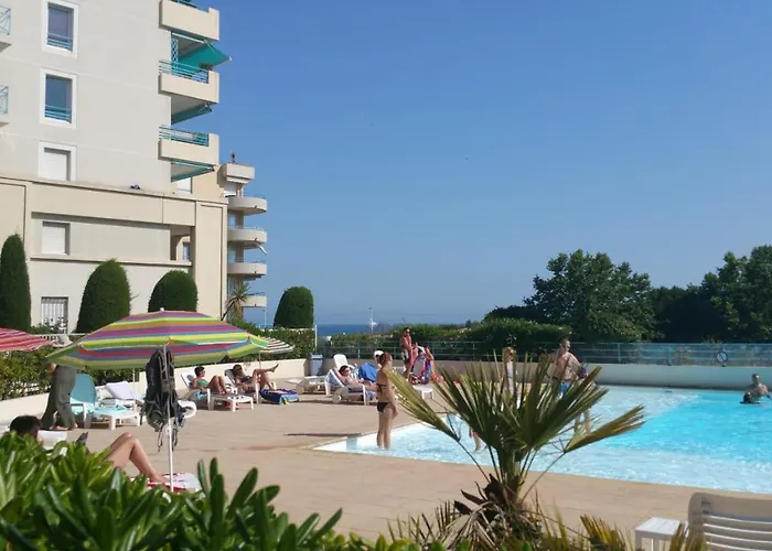 Apartment Les Pins Bleus