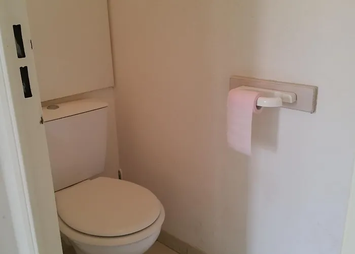 Les Pins Bleus Apartment