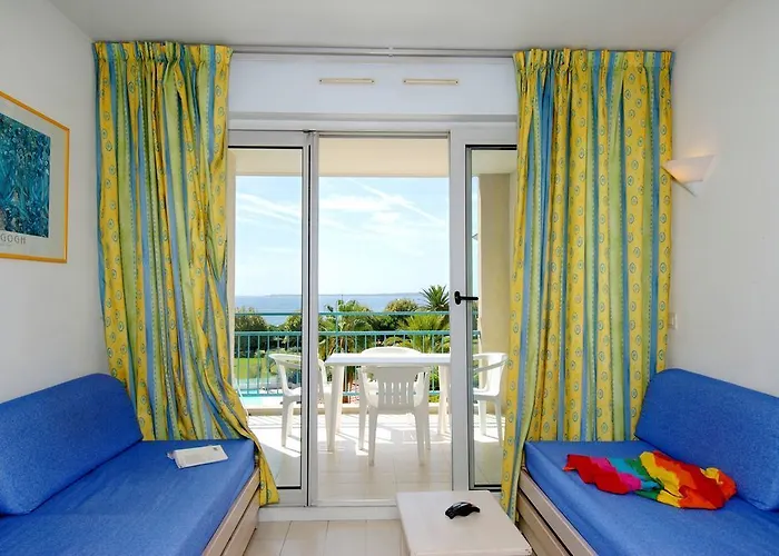 Les Pins Bleus Apartment Juan-les-Pins